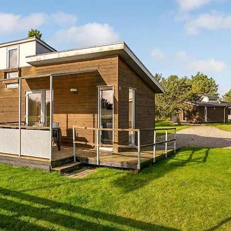 Gorgeous In With Kitchen بيت للعطل Vestervig